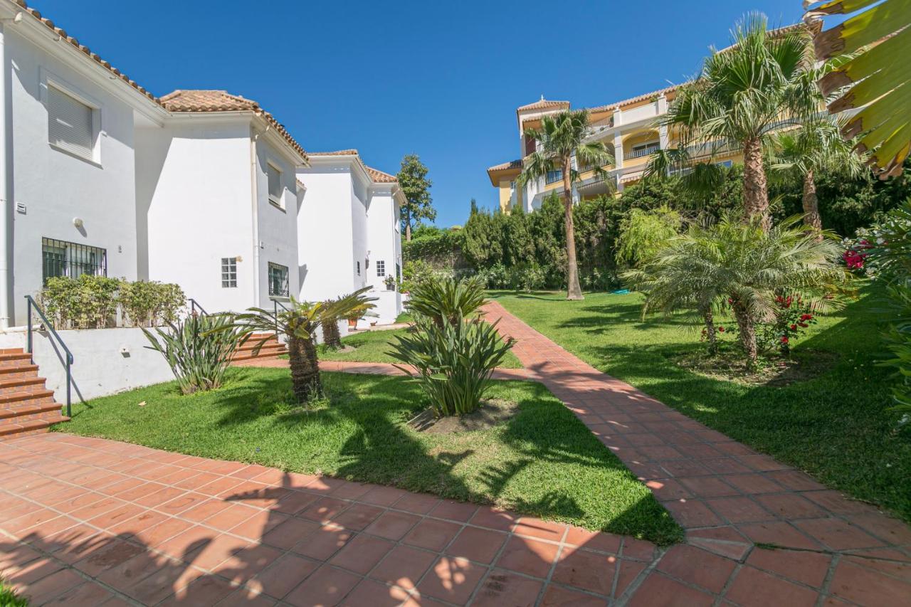 Cipreses House Nerja Villa Buitenkant foto