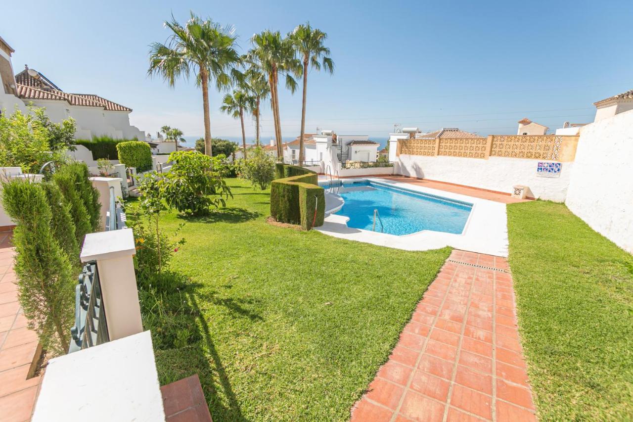 Cipreses House Nerja Villa Buitenkant foto