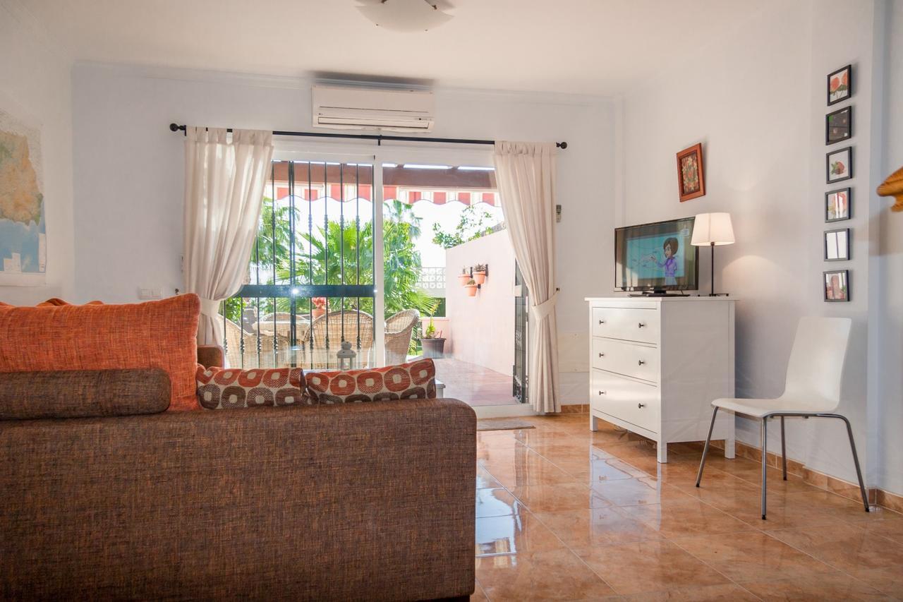 Cipreses House Nerja Villa Buitenkant foto